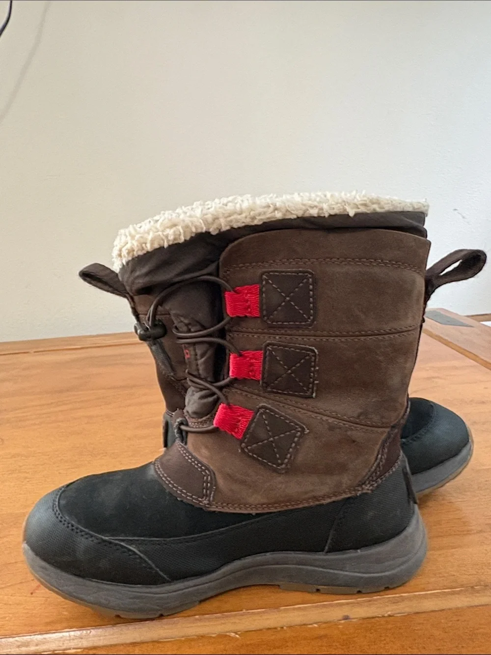 UGG Kids Brown and Black Winter Boots Size 13
